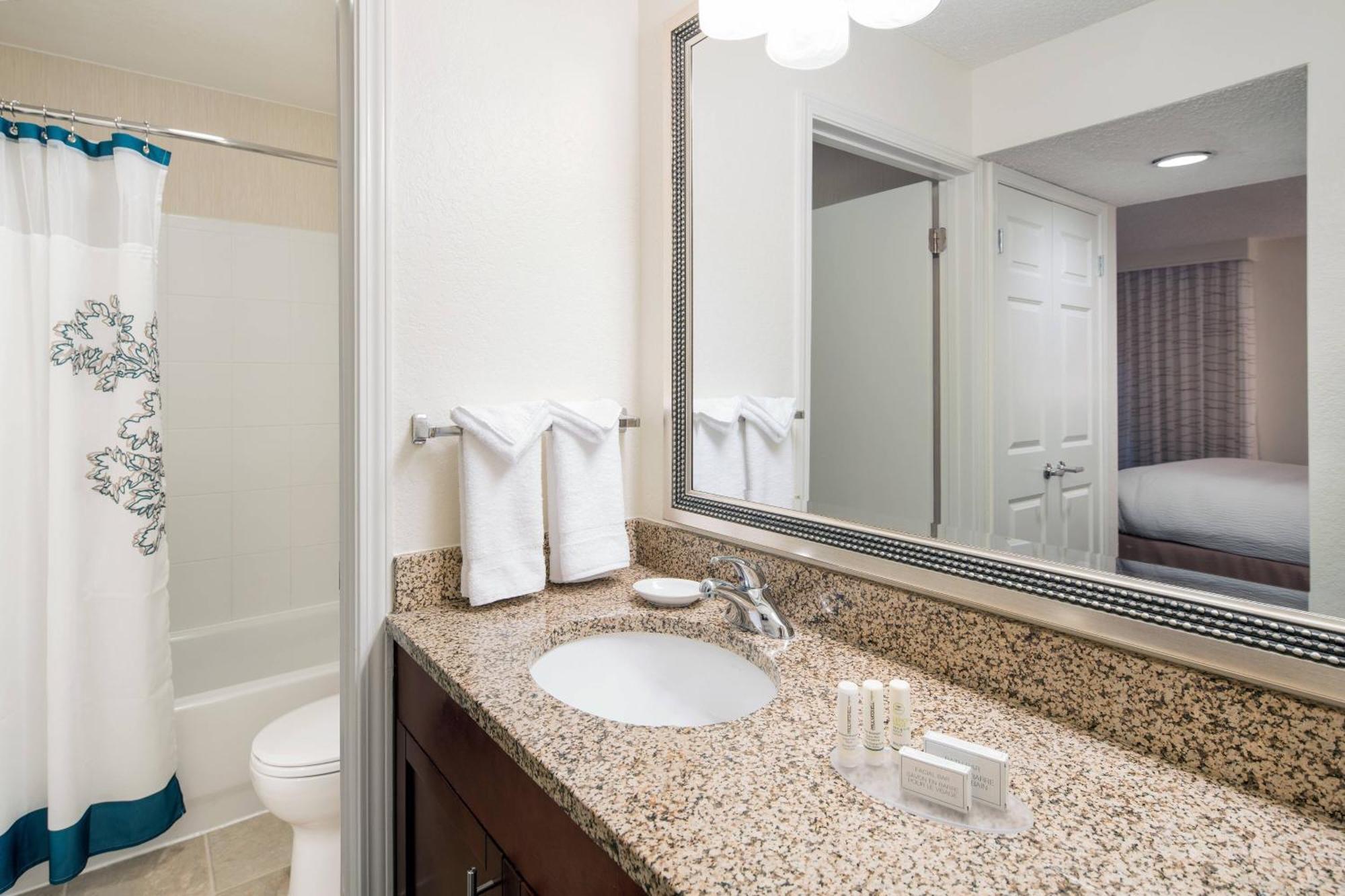 Hotel Newport 3*