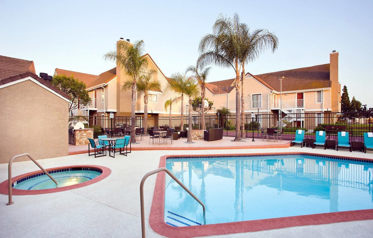 Hotel Newport Costa Mesa